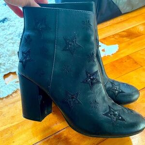 Kenneth Cole Reaction Carlin booties limited edition